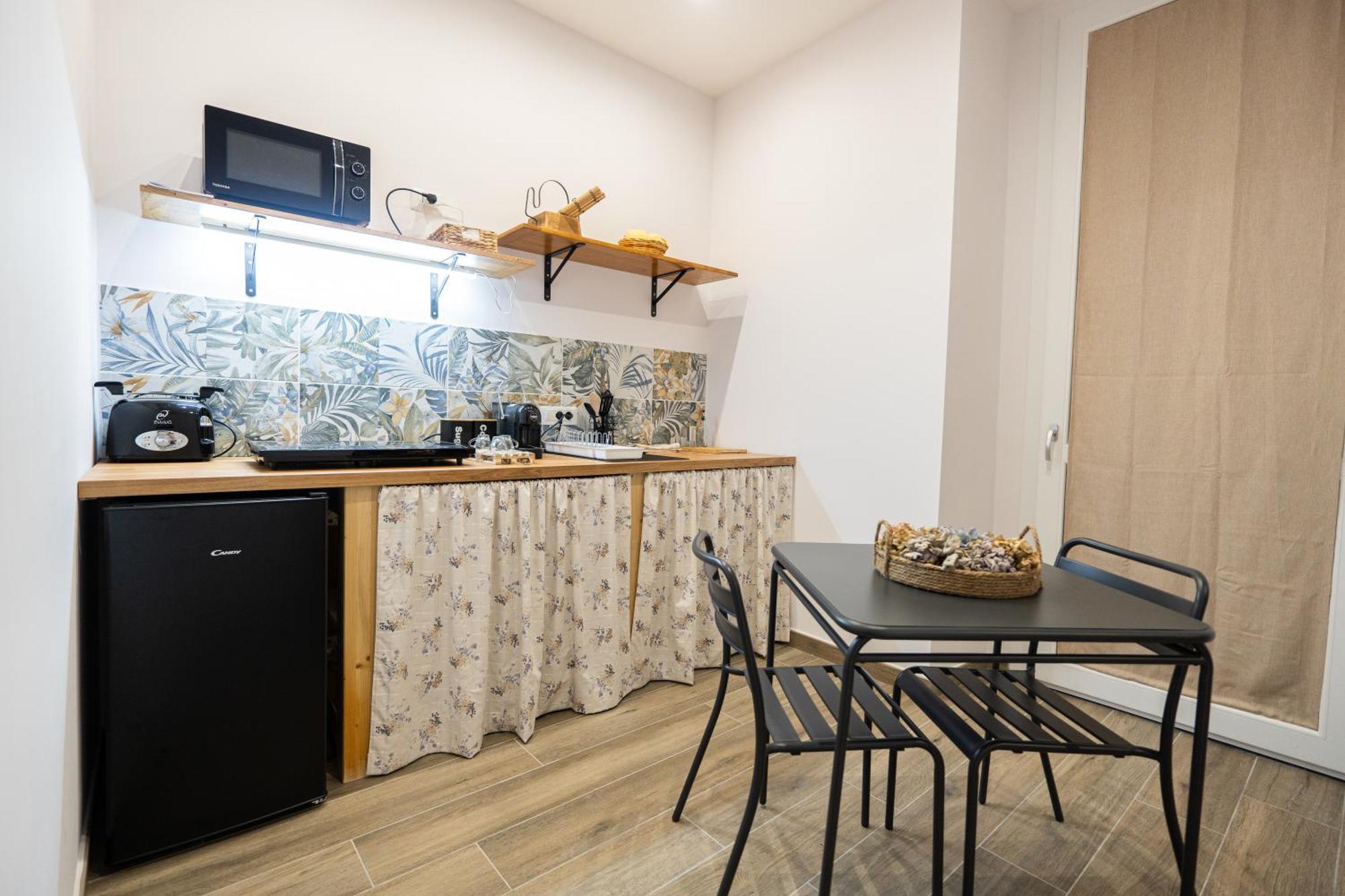 La Casa Di Bianca - Modern Suites Near Plebiscito Nápoly Kültér fotó