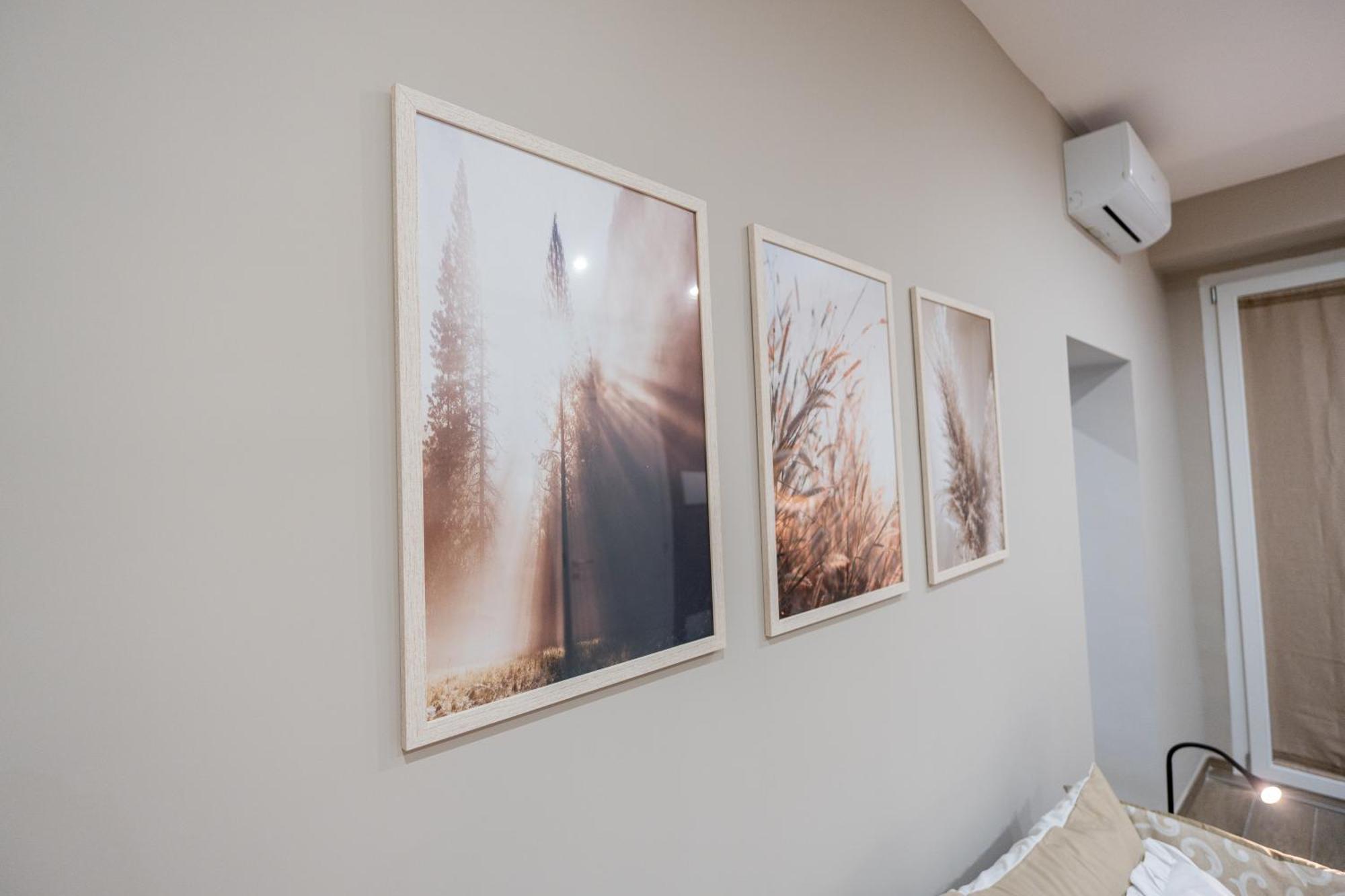 La Casa Di Bianca - Modern Suites Near Plebiscito Nápoly Kültér fotó